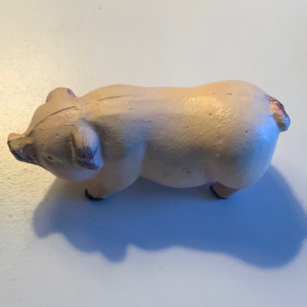 Cast Iron Pig